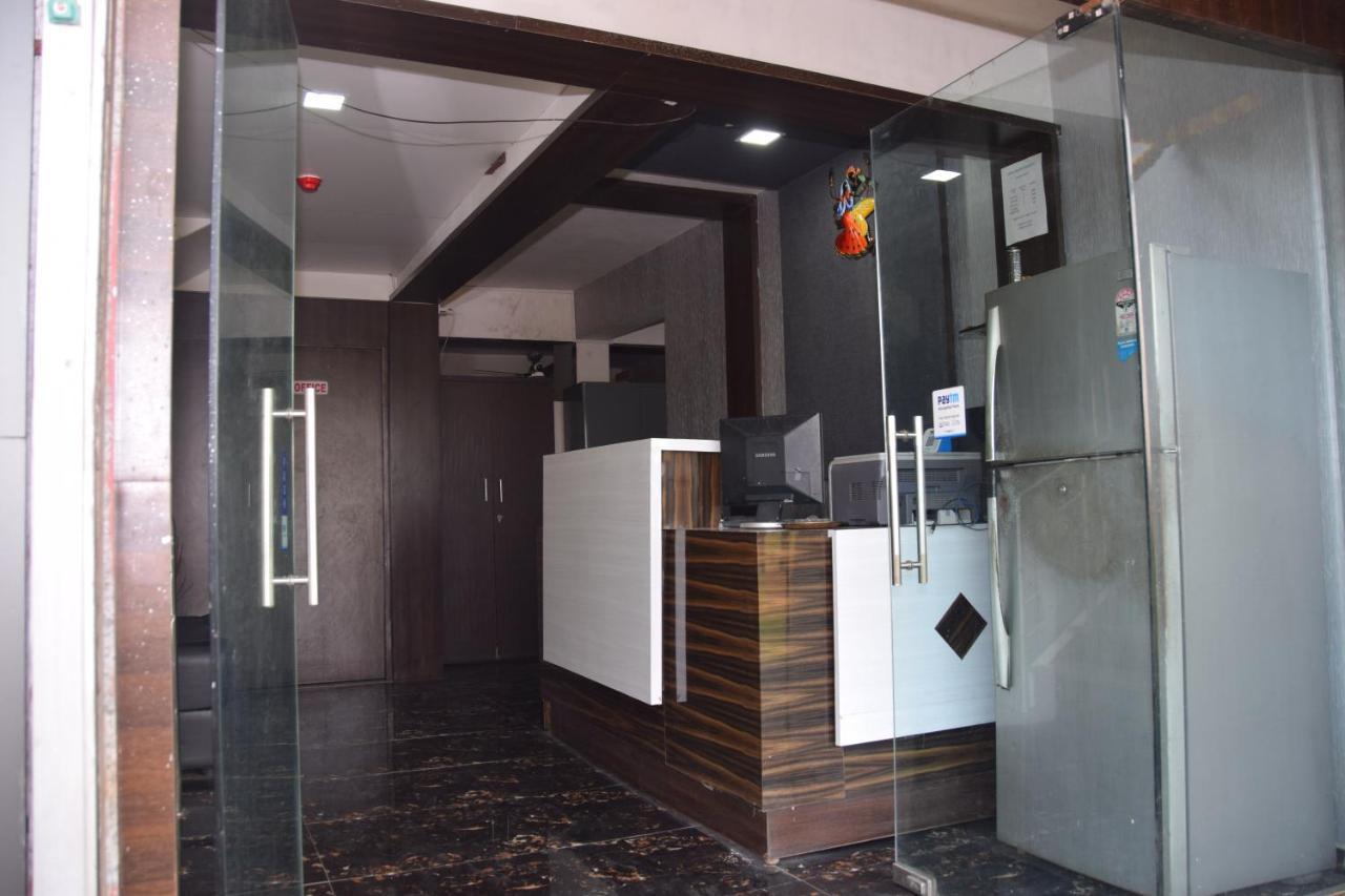 Hotel Riviera Residency Thane Exterior foto