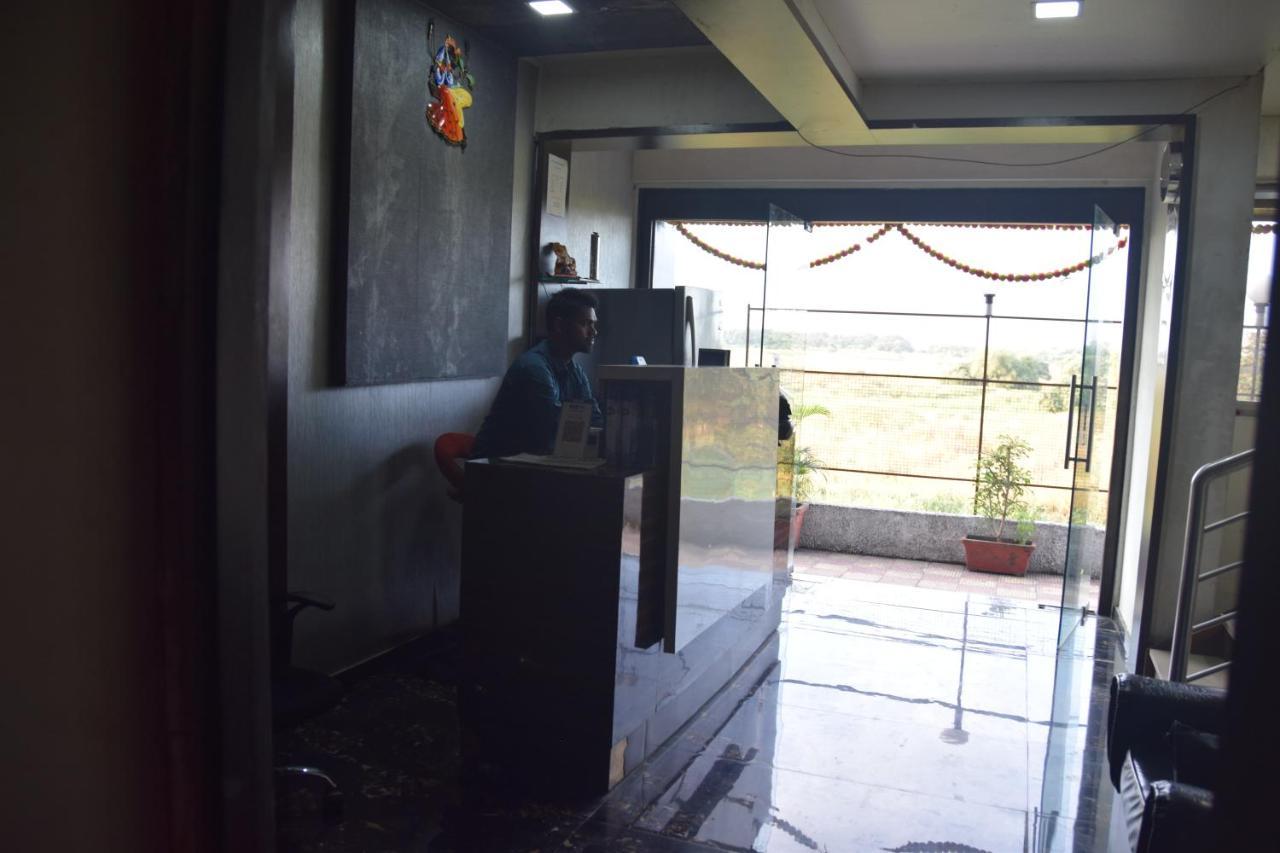Hotel Riviera Residency Thane Exterior foto